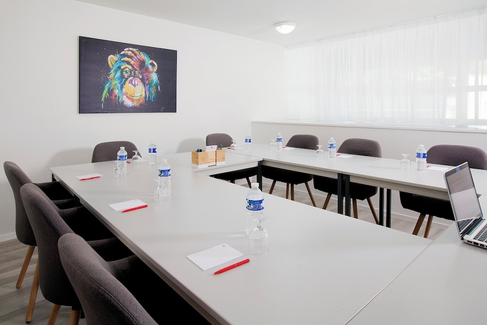 sejours and affaires poitiers lamartine