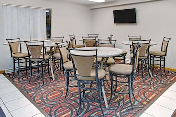 super 8 by wyndham fort collins