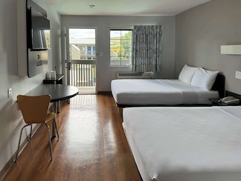 motel 6 pomona ca los angeles