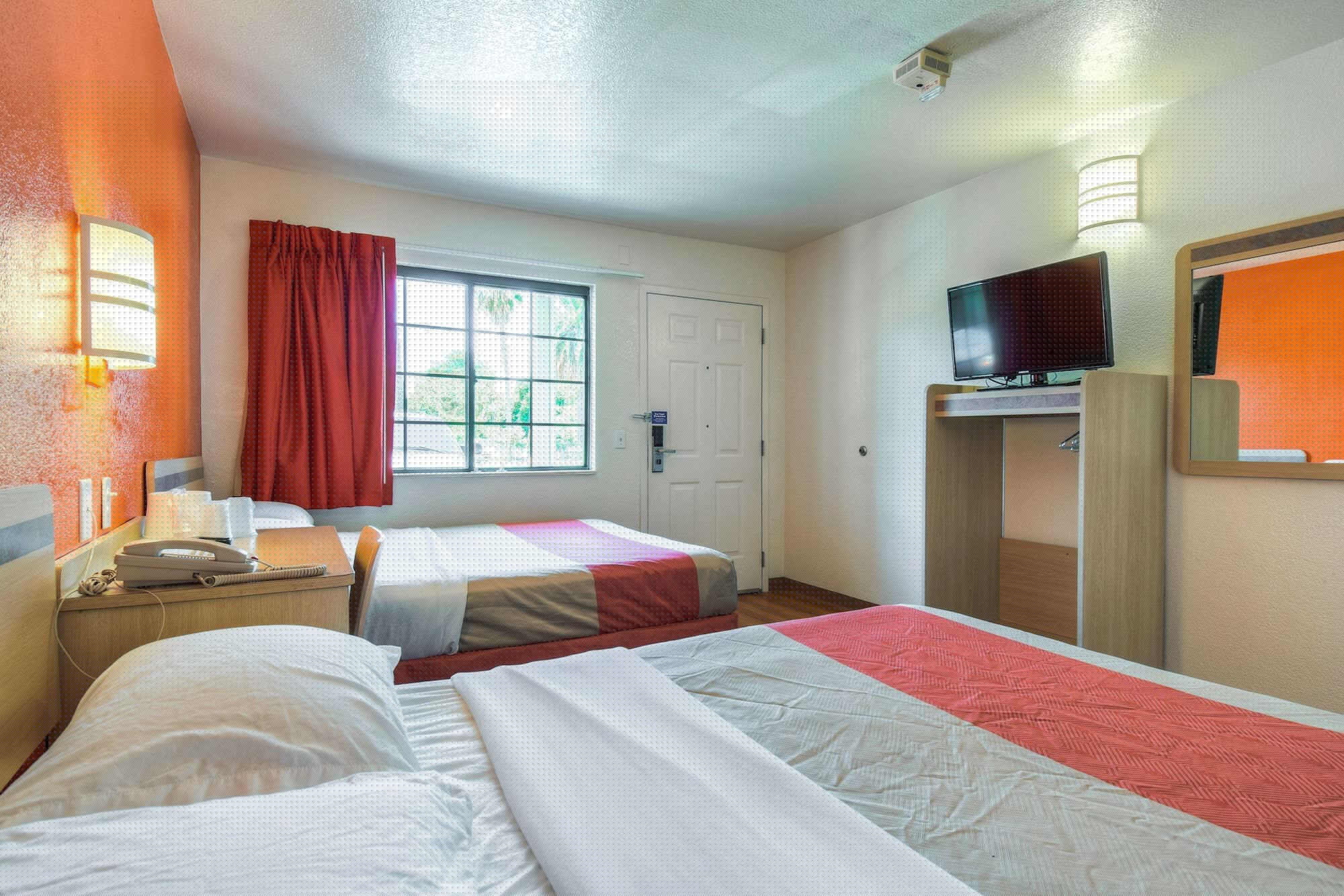 motel 6 pomona ca los angeles