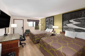 super 8 by wyndham fort mitchell cincinnati area