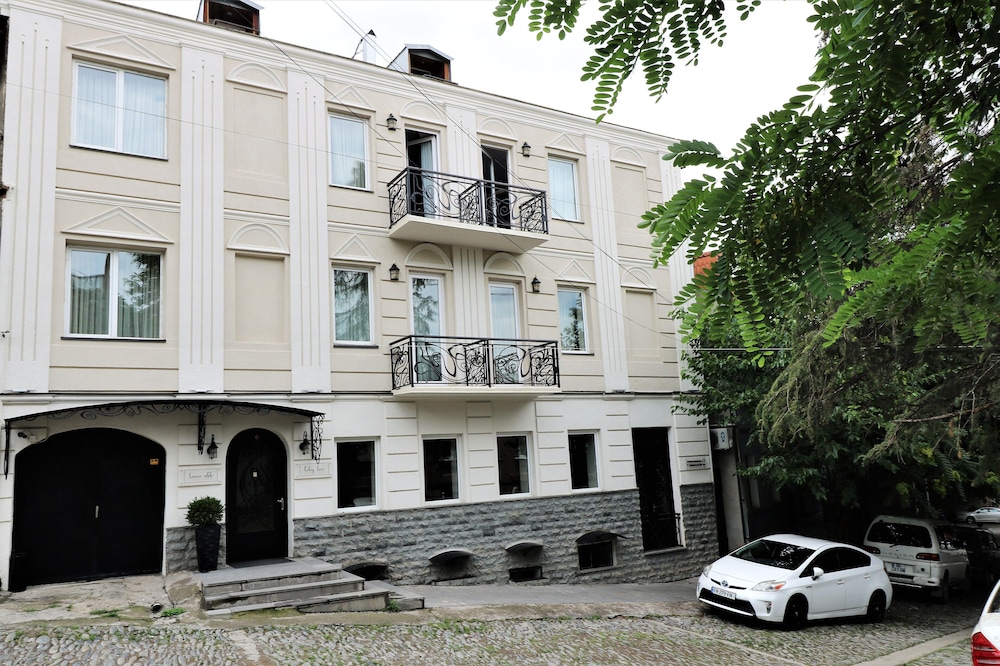 city inn boutique hotel tbilisi
