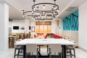 hilton garden inn knoxville papermill drive