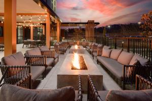hilton garden inn knoxville papermill drive