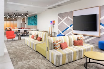 Hilton Garden Inn Knoxville Papermill Drive,Tennessee>>Knoxville,3 star