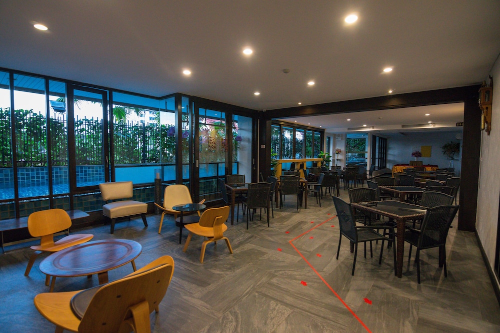 lani chiang mai hotel