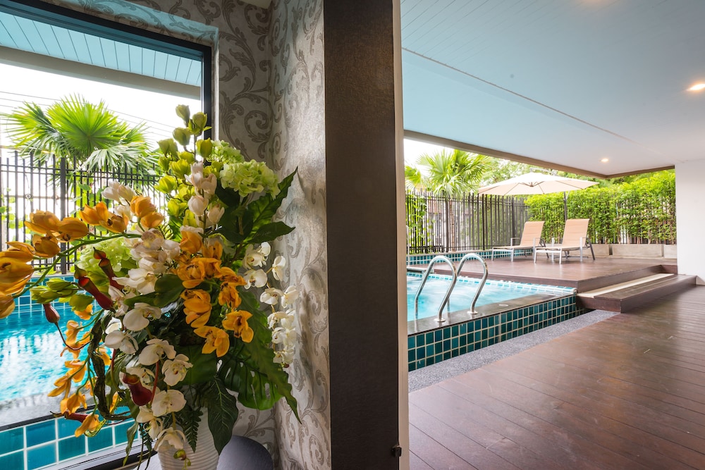 lani chiang mai hotel