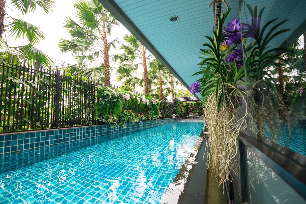 lani chiang mai hotel