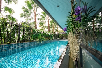 lani chiang mai hotel