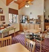 super 8 by wyndham st james