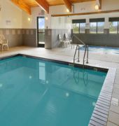 super 8 by wyndham st james