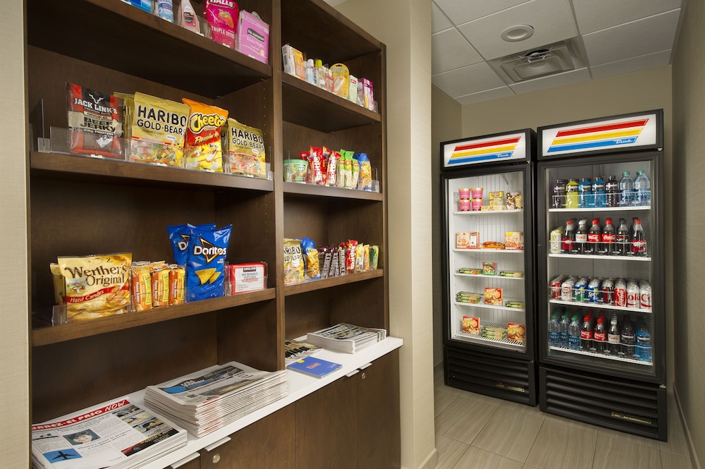 holiday inn el paso airport by ihg