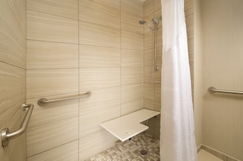 holiday inn el paso airport by ihg