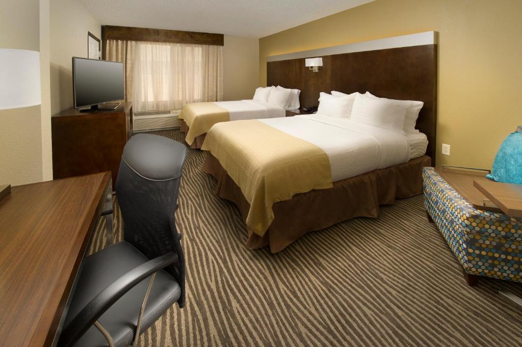 holiday inn el paso airport by ihg