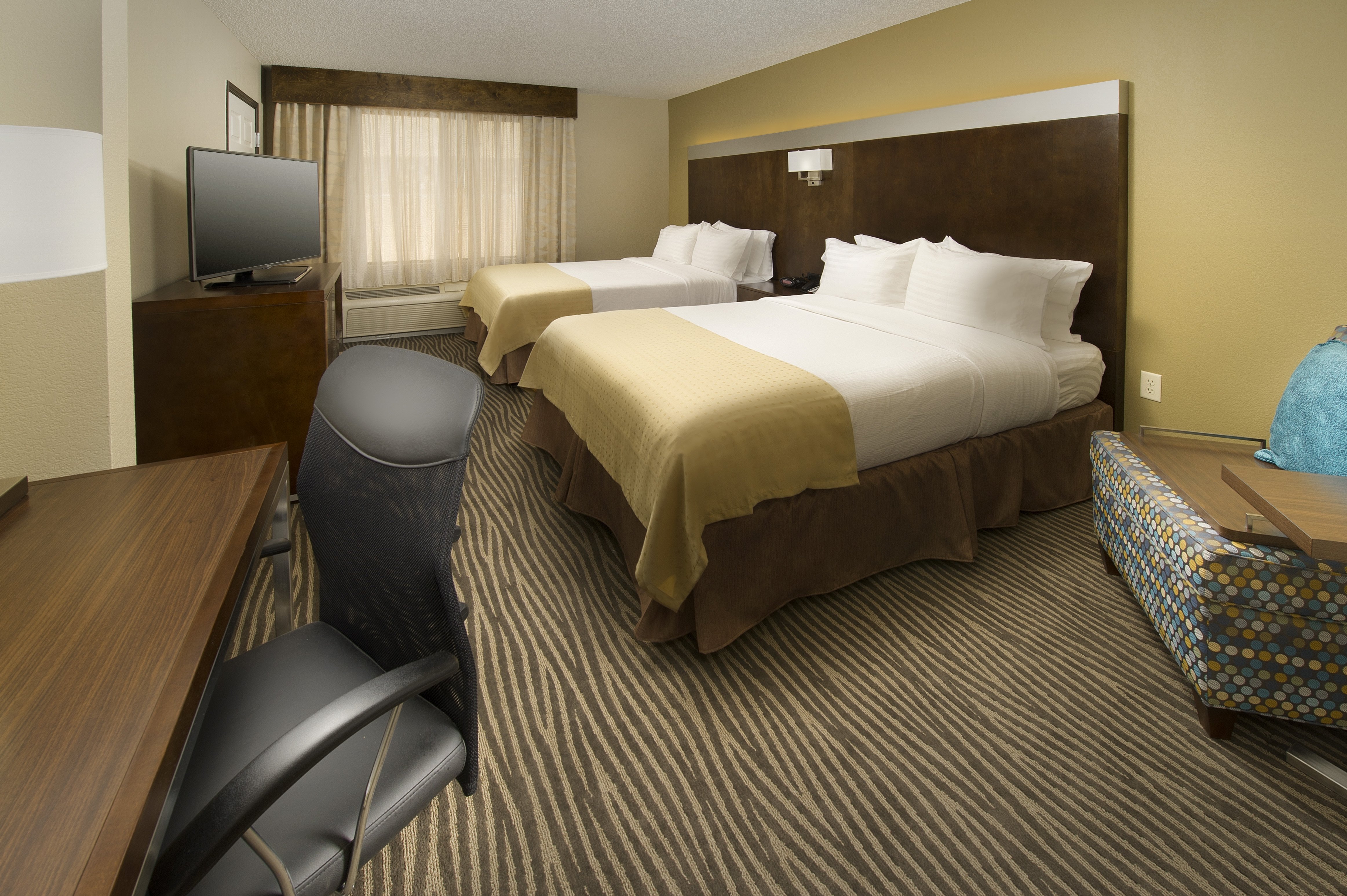 holiday inn el paso airport by ihg