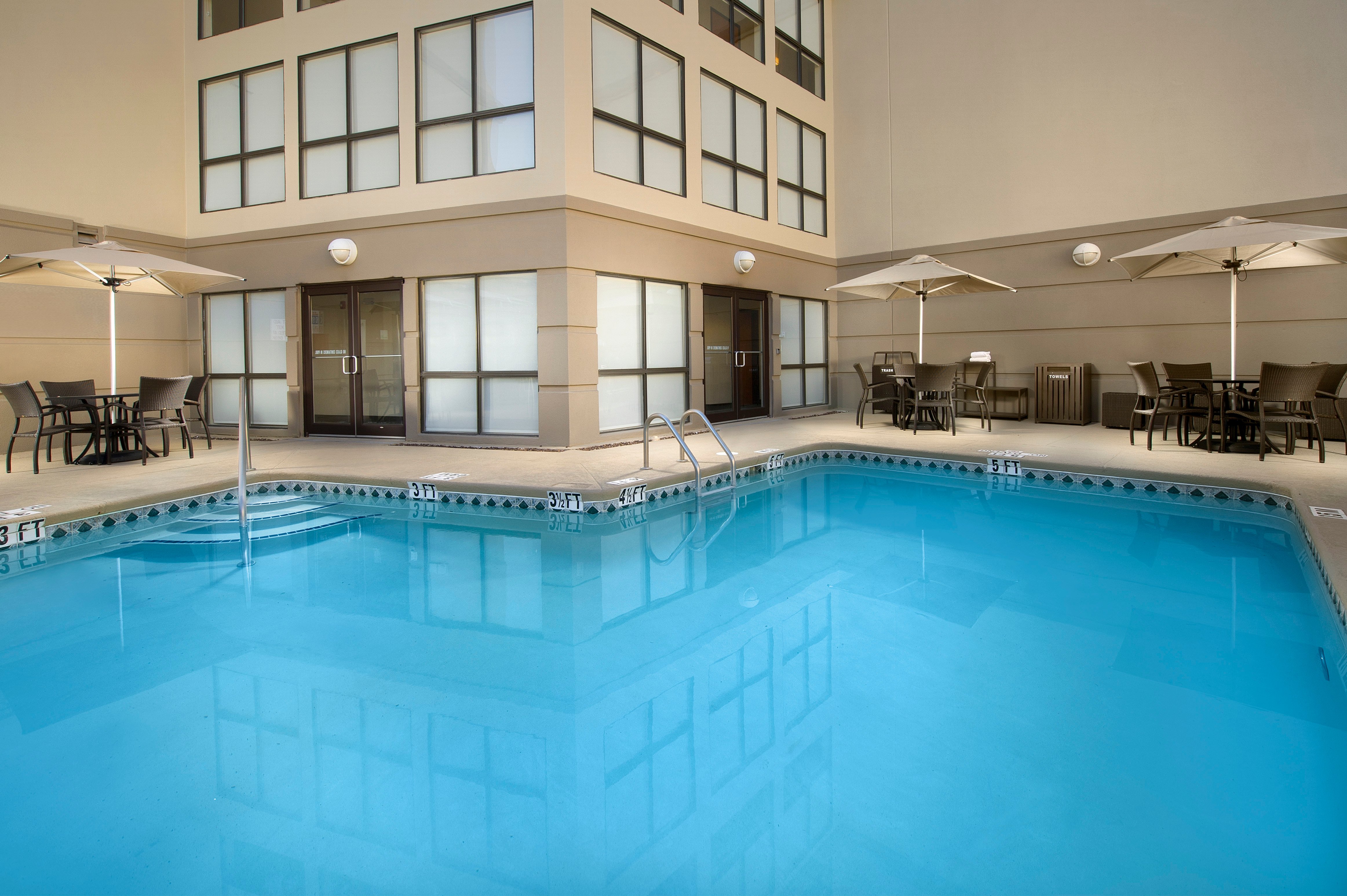 holiday inn el paso airport by ihg