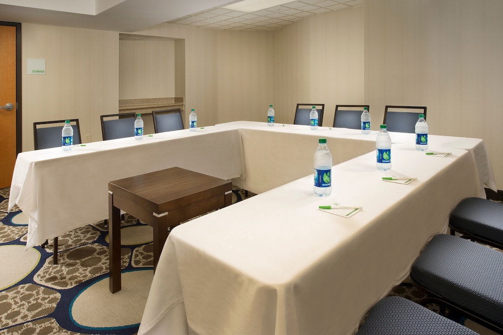 holiday inn el paso airport by ihg