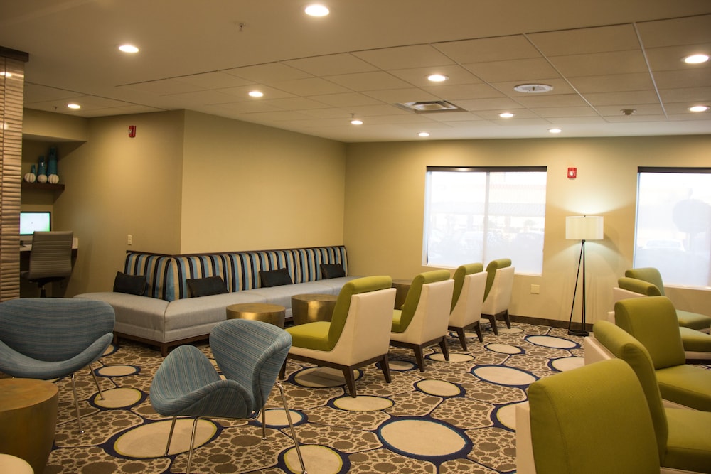 holiday inn el paso airport by ihg