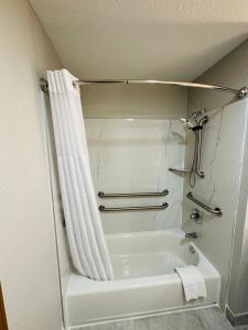 super 8 by wyndham elizabethtown