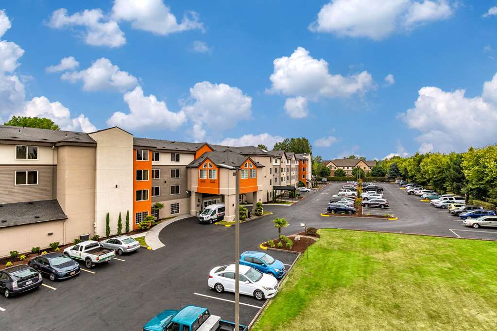 clarion hotel portland airport