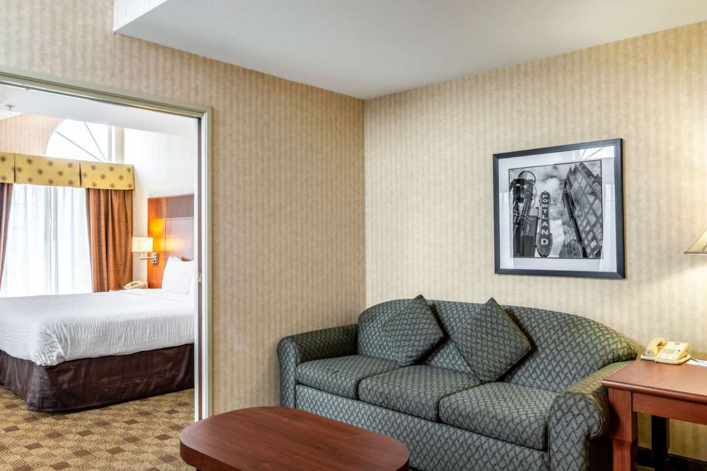 clarion hotel portland airport