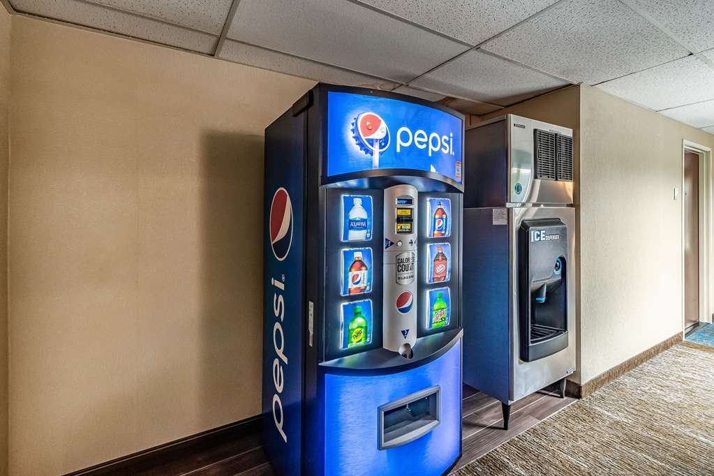 clarion hotel portland airport