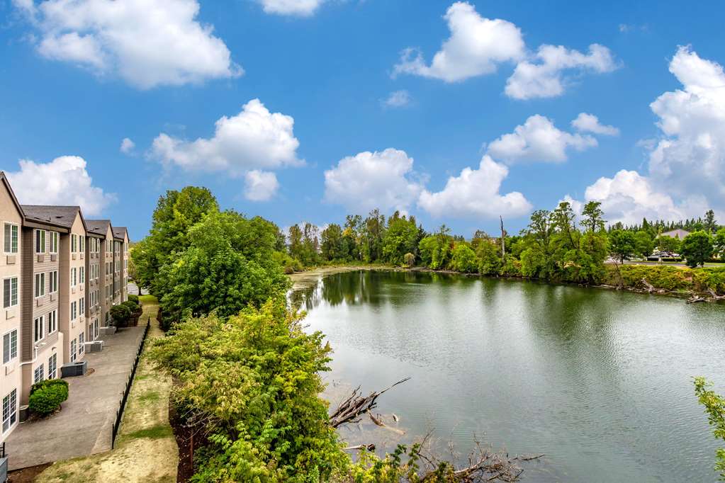 clarion hotel portland airport