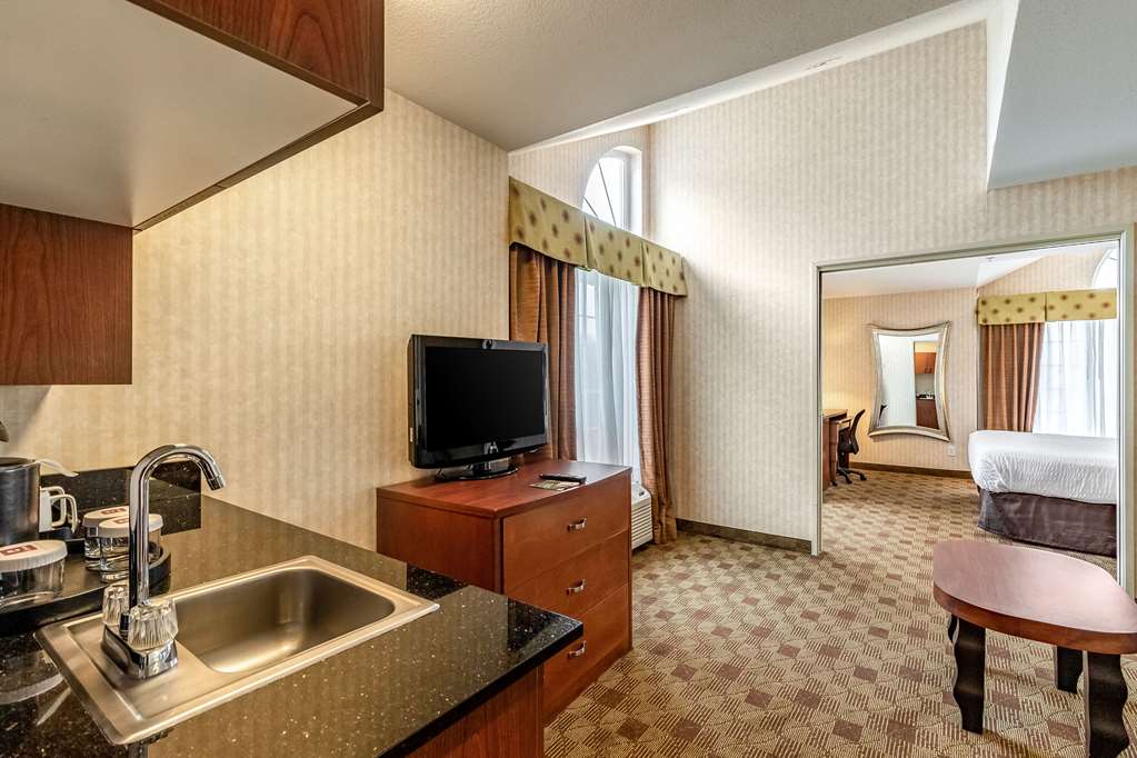 clarion hotel portland airport