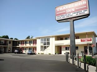 travelers inn eugene university