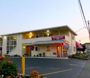 travelers inn eugene university