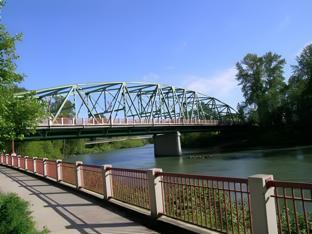 travelers inn eugene university