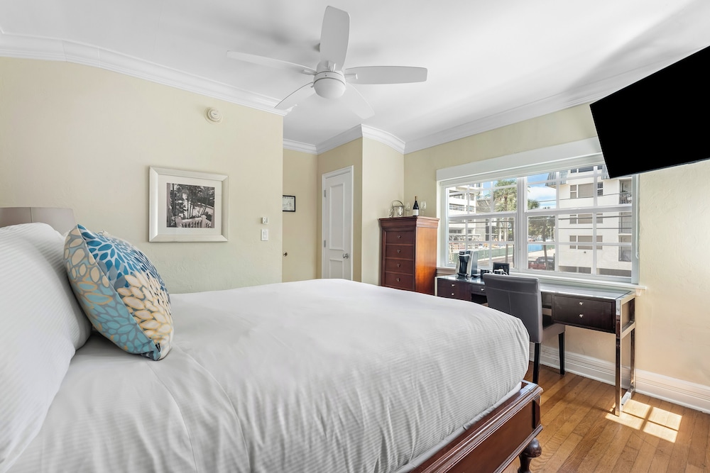 the pillars hotel and club