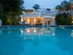 the pillars hotel and club