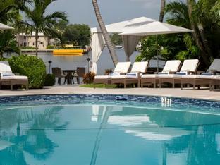 the pillars hotel and club