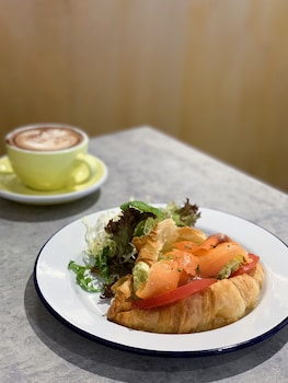 The Jervois,Hong Kong Island>>Hong Kong,4 star