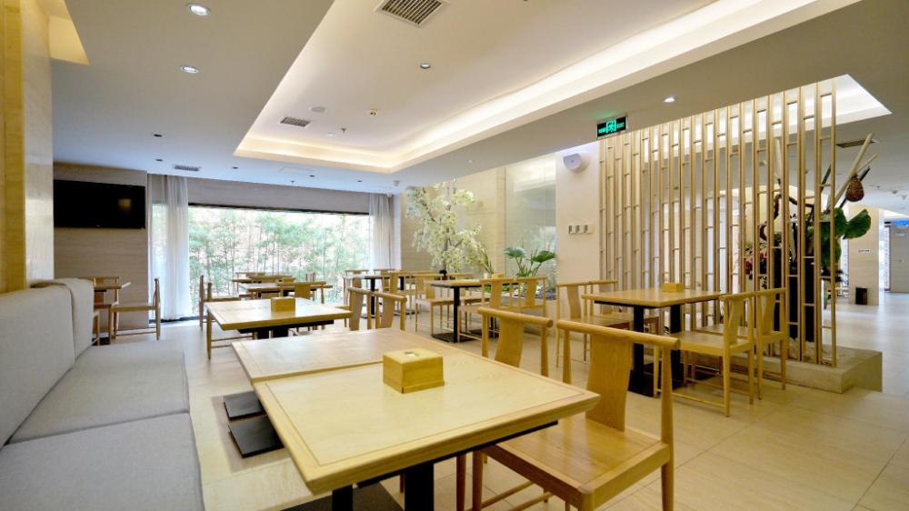 ji hotel kunming zhengyifang pedestrian street