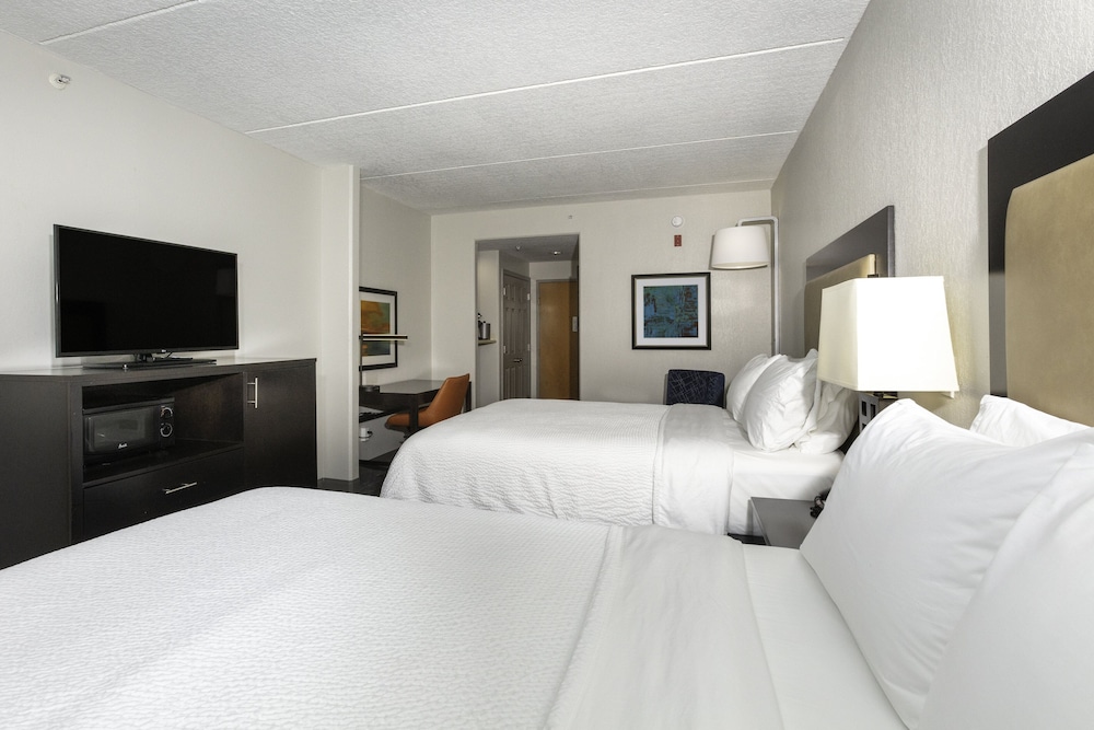 holiday inn express and suites jacksonville airport by ihg