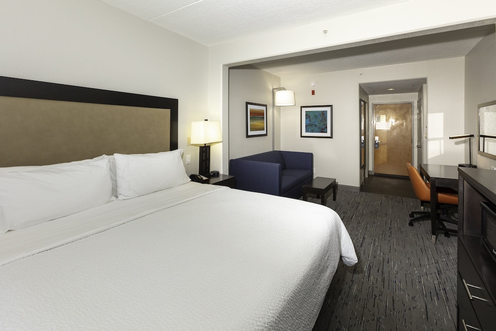holiday inn express and suites jacksonville airport by ihg