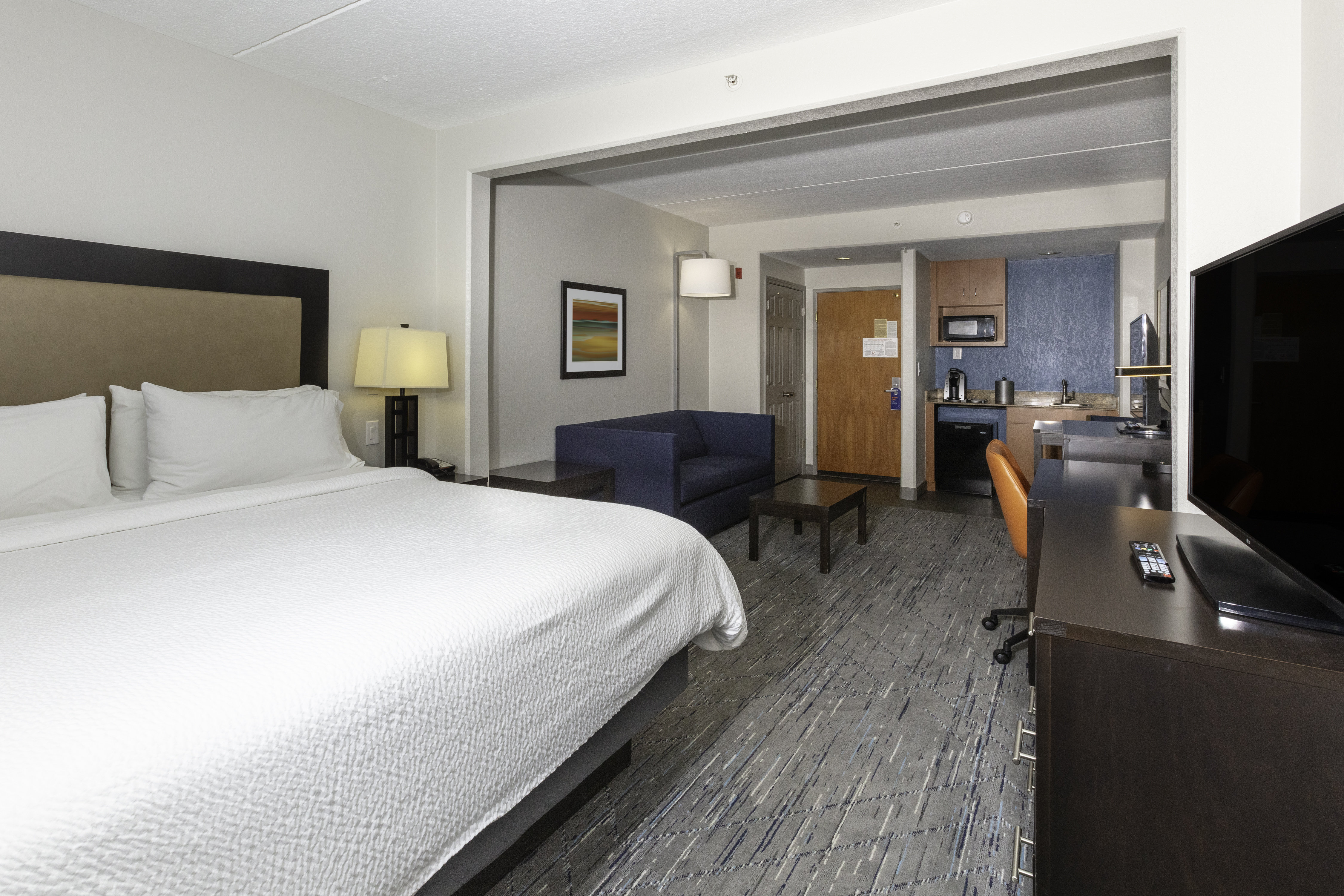 holiday inn express and suites jacksonville airport by ihg