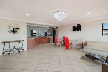 Econo Lodge Lake Charles University Area,Louisiana>>Lake Charles,2 star