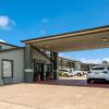 econo lodge lake charles university area