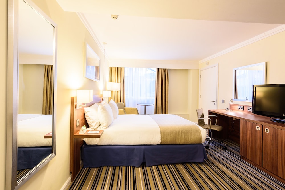 holiday inn portsmouth by ihg