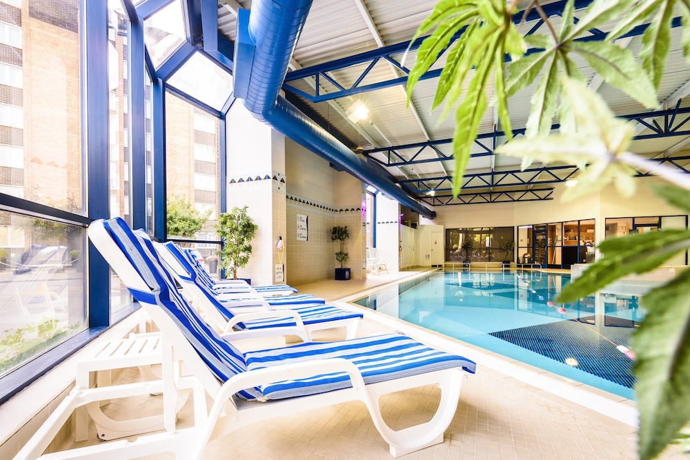 Holiday Inn Portsmouth By Ihg,Portsmouth>>Chichester,4 star