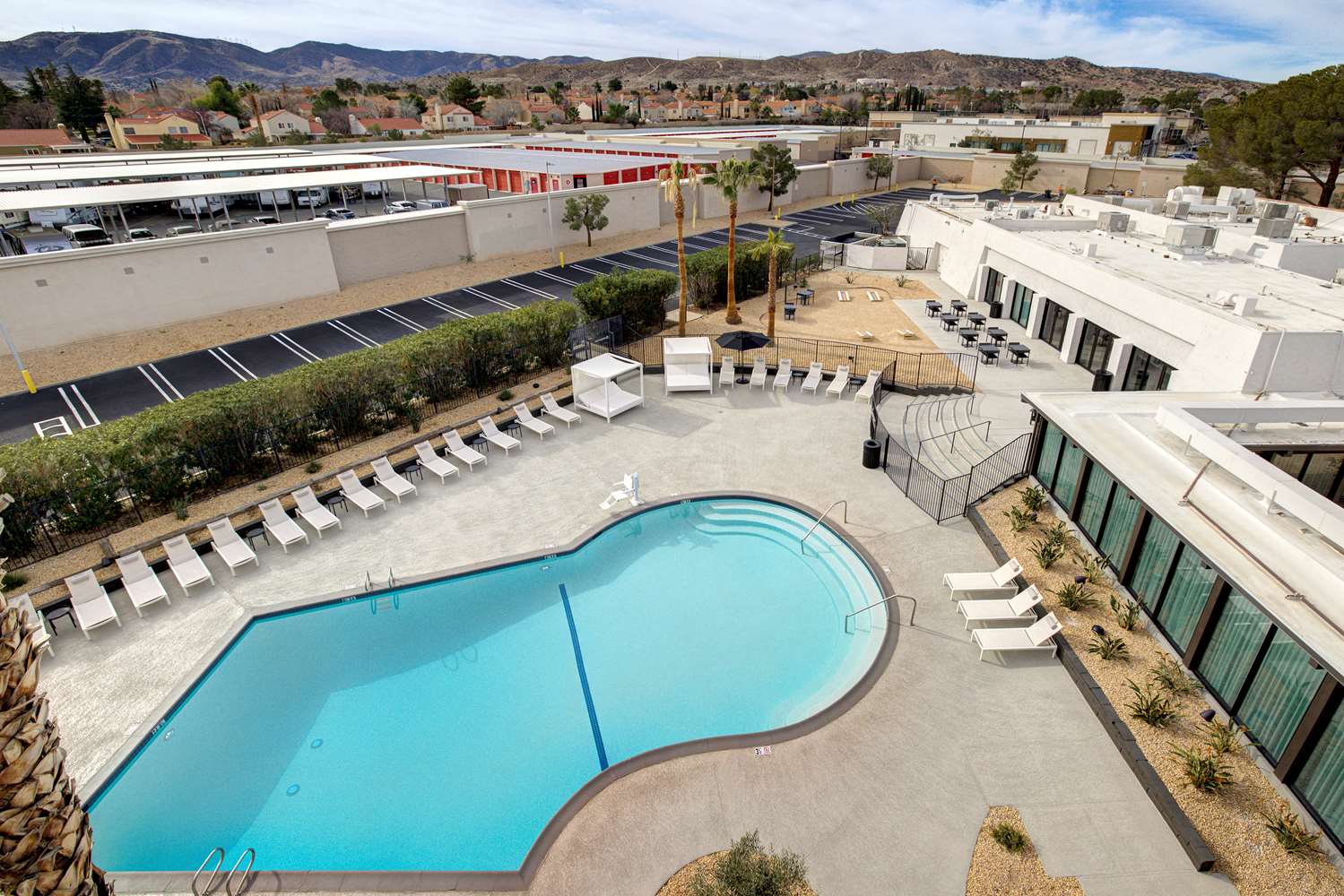 doubletree by hilton palmdale ca