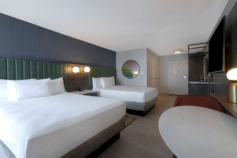 doubletree by hilton palmdale ca