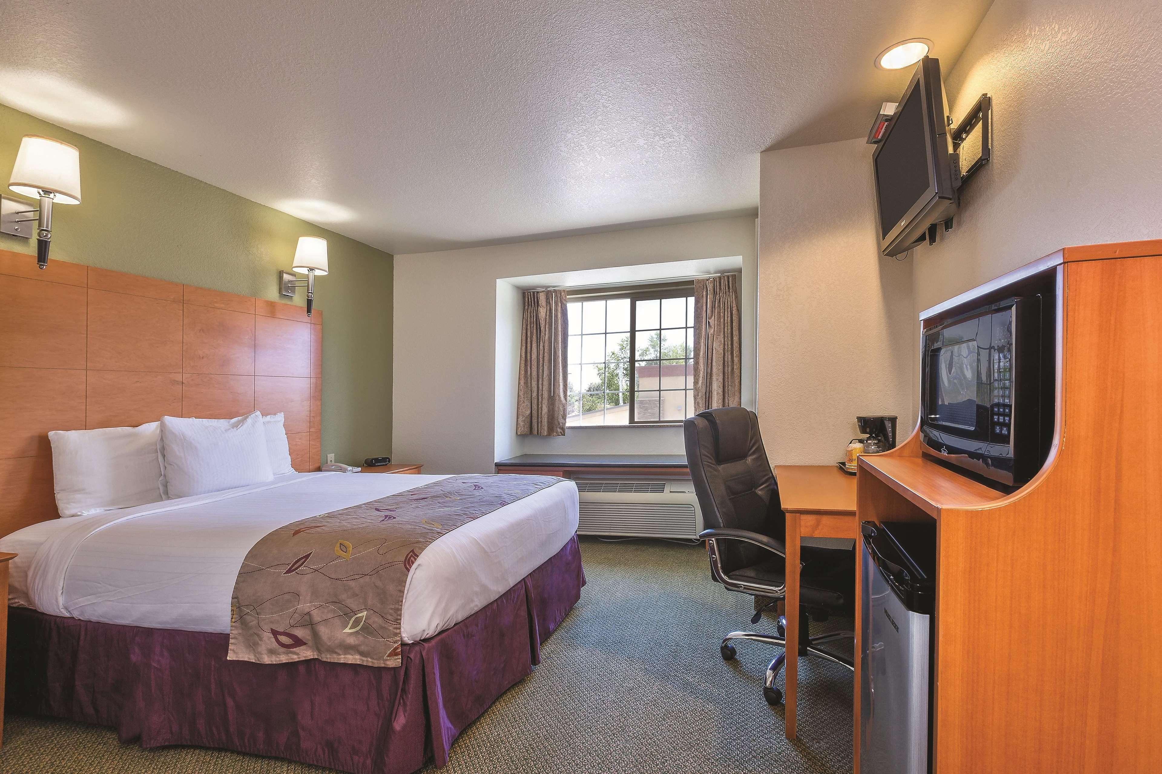 doubletree by hilton palmdale ca