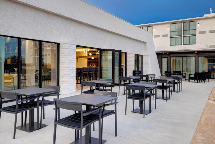 doubletree by hilton palmdale ca