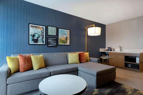 doubletree by hilton palmdale ca
