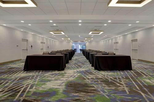 doubletree by hilton palmdale ca