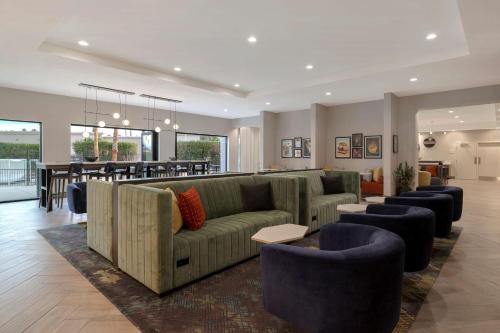 doubletree by hilton palmdale ca